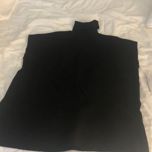 Per se by Carlisle over sized black sweater